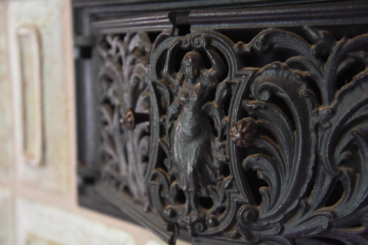 Gastehaus Eponada Villa Weisel Bagian luar foto