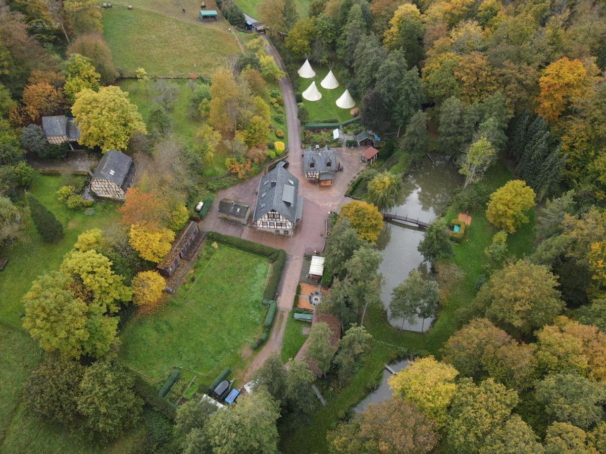 Gastehaus Eponada Villa Weisel Bagian luar foto